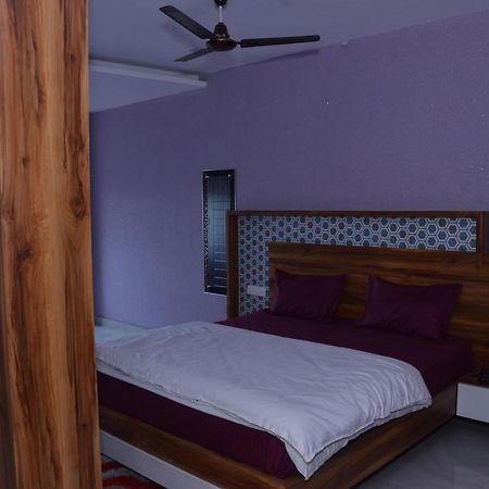 Hotel Blue Bell Raiwala Екстер'єр фото